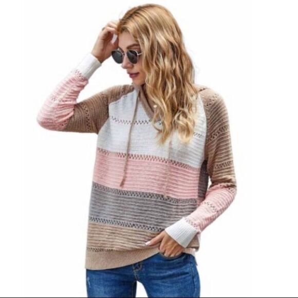 Multicolored Knitted Hoodie  - Picture 4 of 13